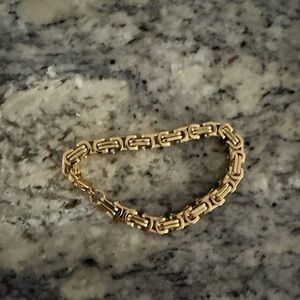 Men's Gold Chain Bracelet. Byzantine